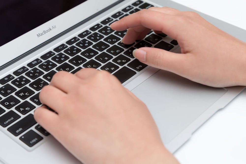 キーボード替えるとマウスも替わる マウスを替えるとキーボードも替わる Webサイト ホームページ制作 京都 大阪 兵庫 滋賀 クリエイティブデザインスタジオでんクリドットコム デザイン制作